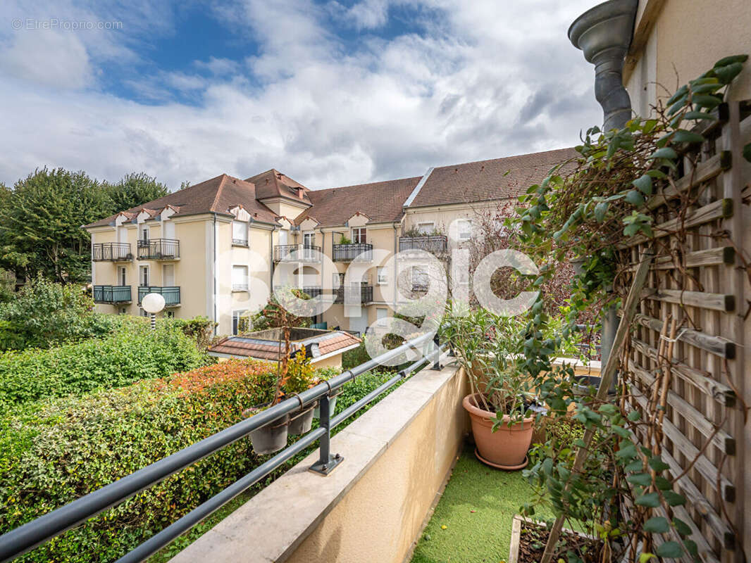 Appartement à BUSSY-SAINT-GEORGES