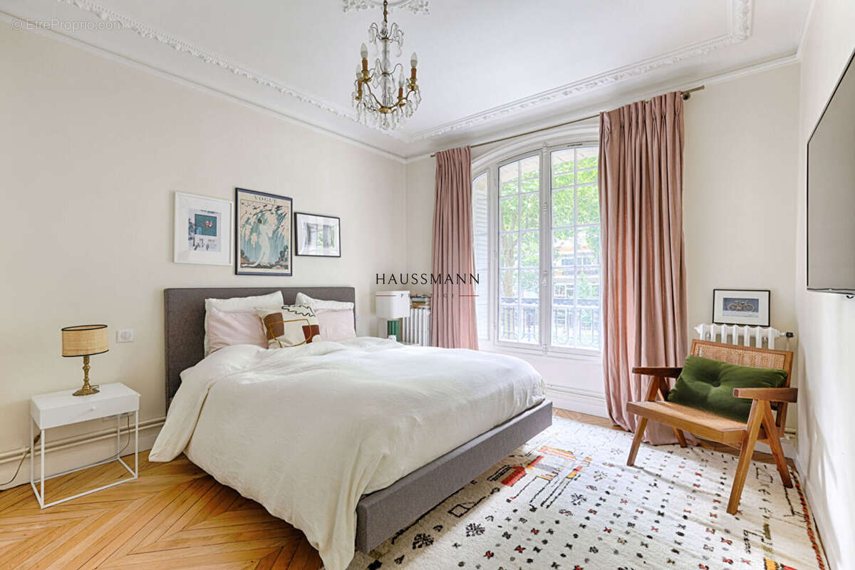 Appartement à PARIS-12E