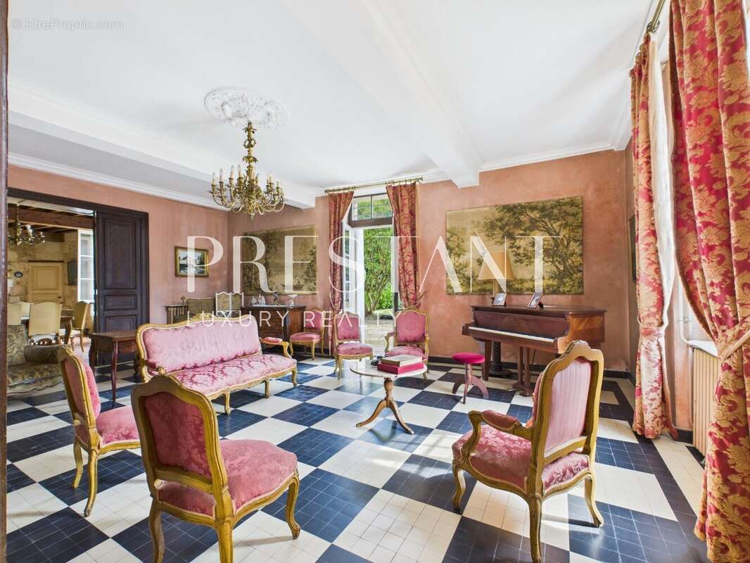 Maison à SAINT-LOUBES