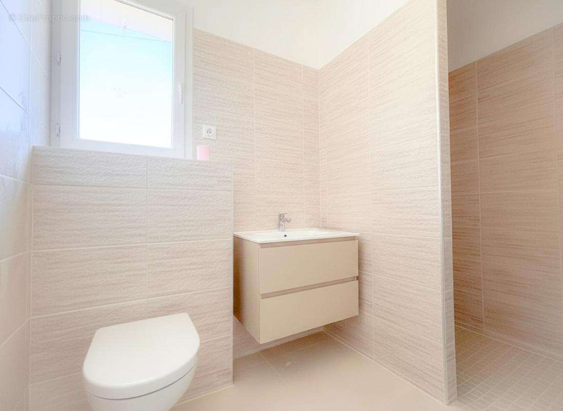 Maison 86 m² à Ginasservis  - photo 17
