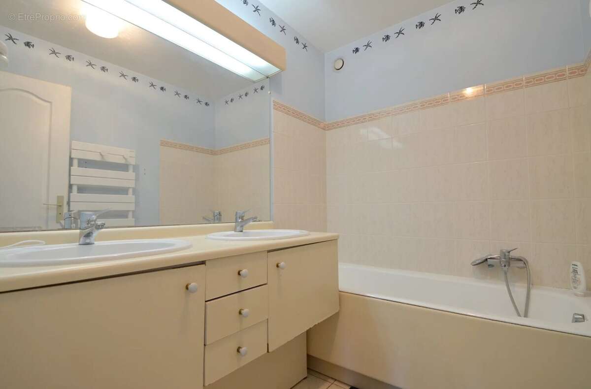 Maison à CROISSY-SUR-SEINE