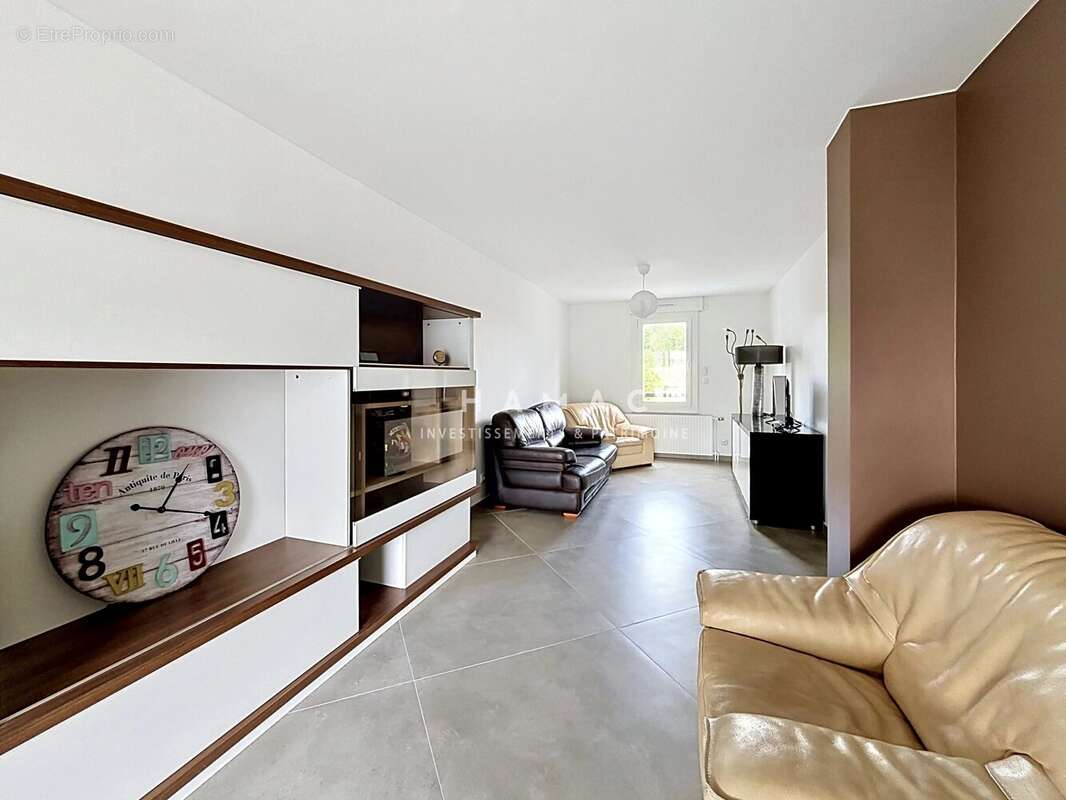 Appartement à LYON-7E
