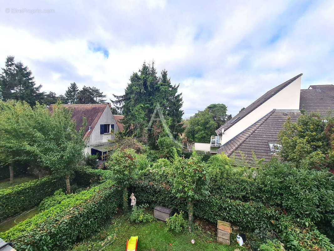 Appartement à OZOIR-LA-FERRIERE