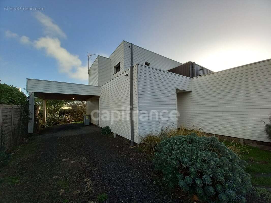 Maison contemporaine à Ossature bois TREGASTEL (22) - photo 19
