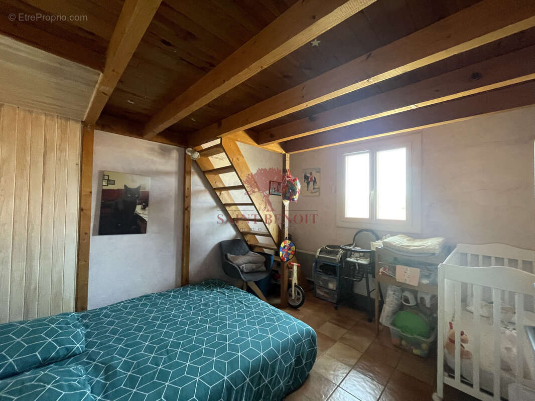 Gigean - villa t4 de plain pied avec piscine + appartement independant - photo 12