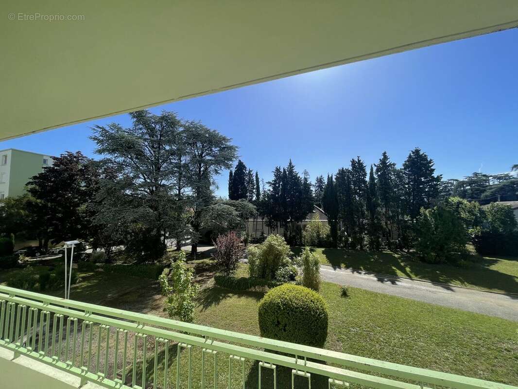 Appartement 65 m² à Romans-Sur-Isere  - photo 5