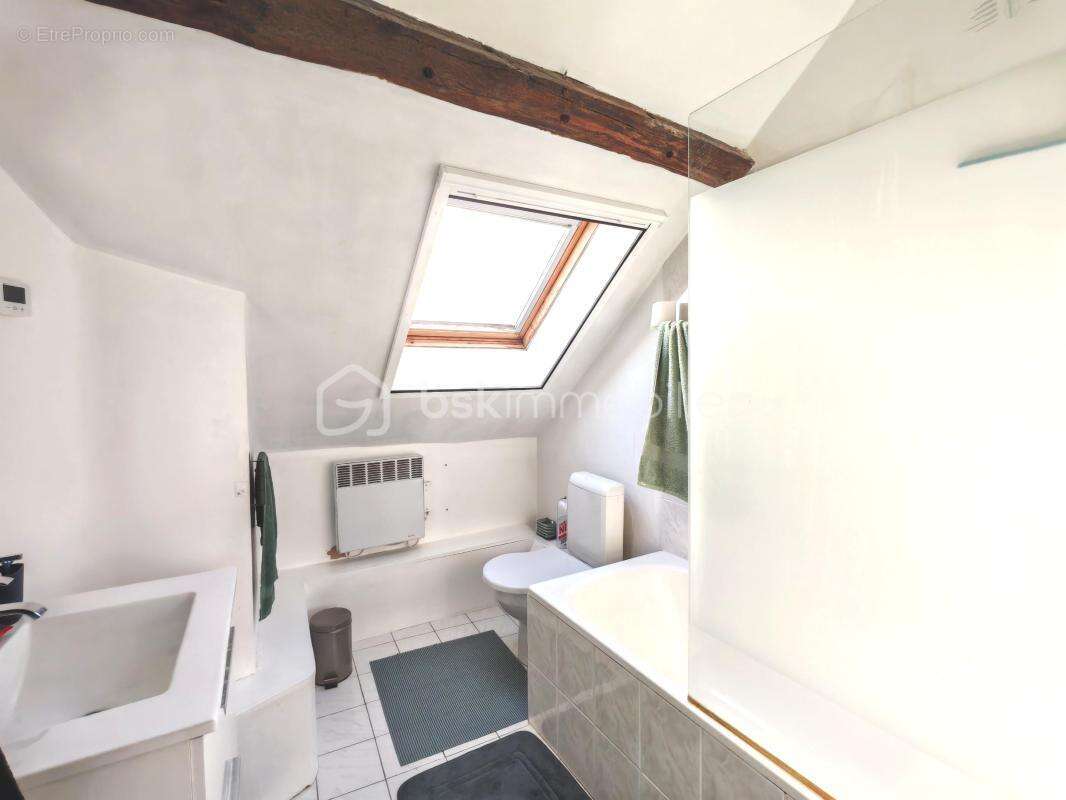 Appartement à REBAIS