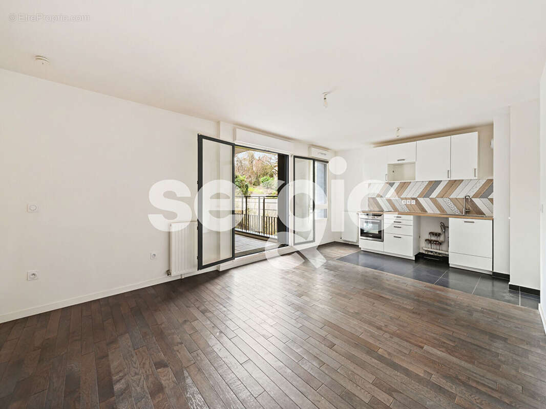 Appartement à RUEIL-MALMAISON