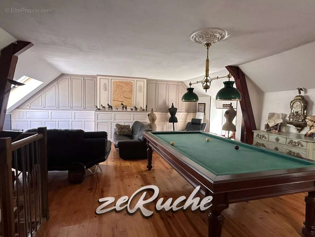Grande maison de caractère à Cahagnes de 411m², 3 chambres d'hôtes et 2 gîtes - photo 10