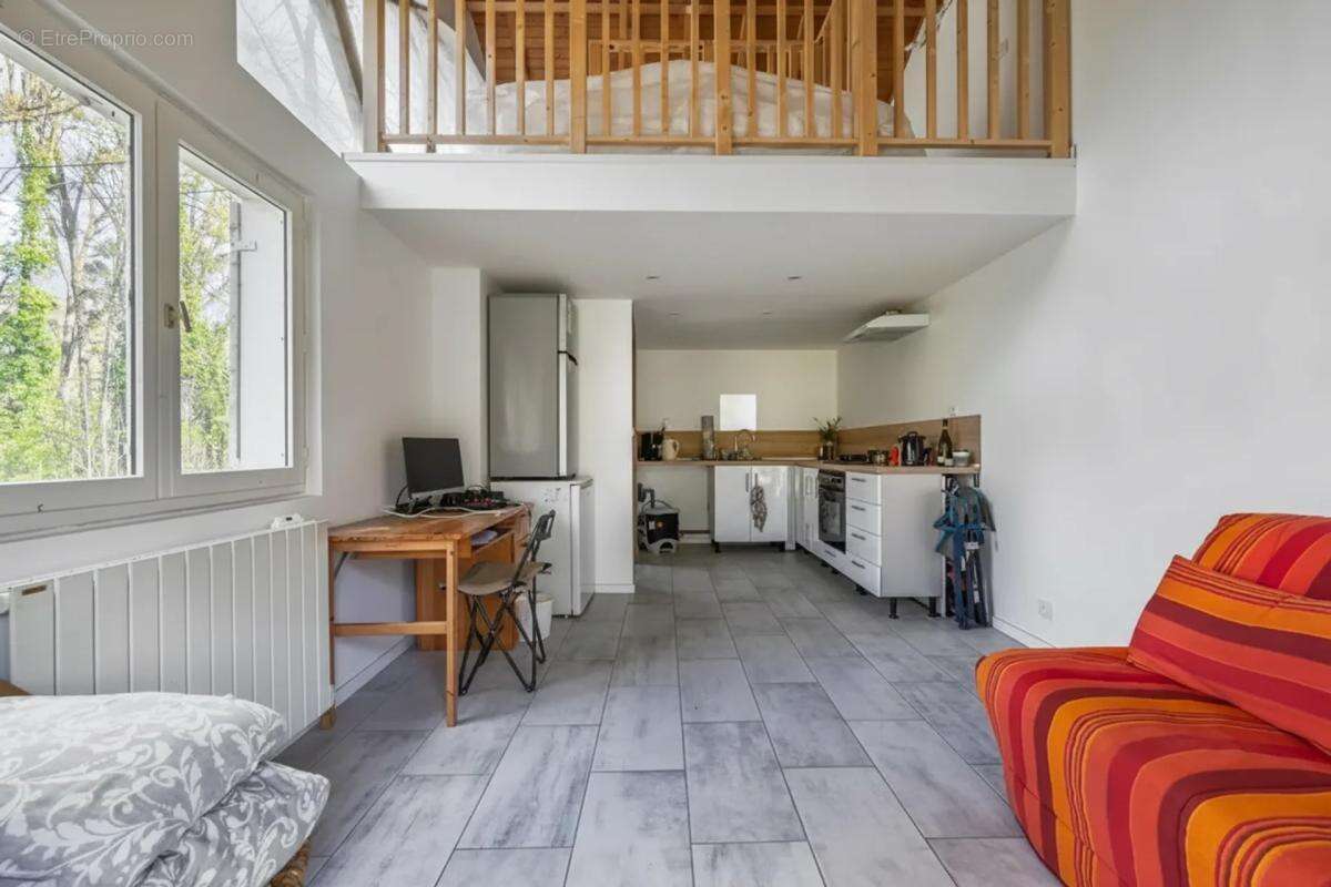 Maison à SOISY-SUR-SEINE