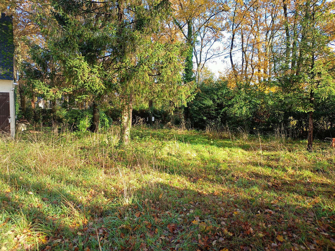 Terrain à LA CHAPELLE-SUR-ERDRE
