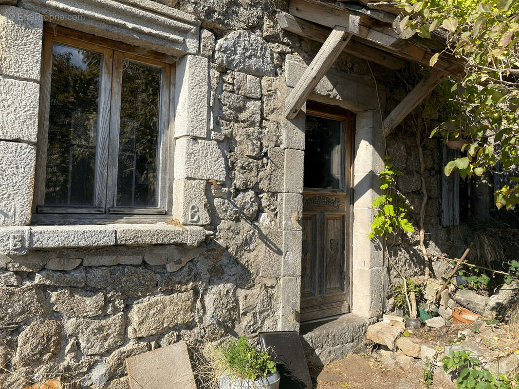 Maison à MALARCE-SUR-LA-THINES