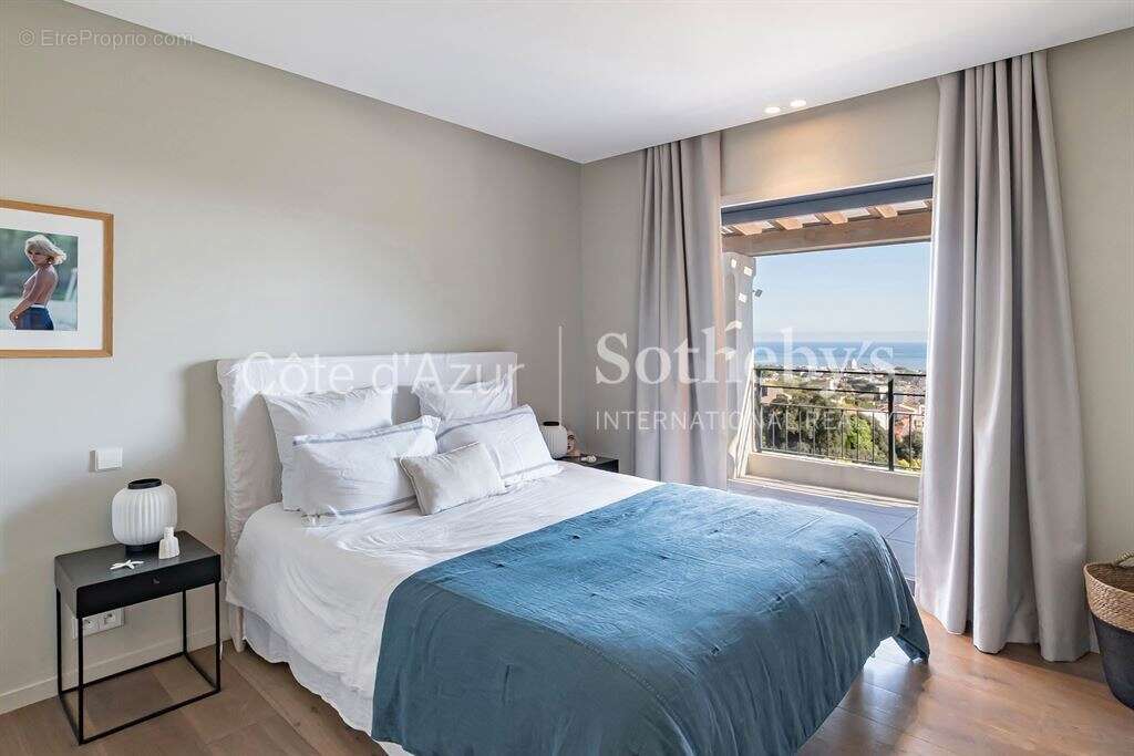 Maison à CAGNES-SUR-MER