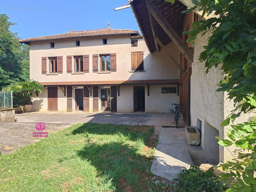 Maison à MANTHES