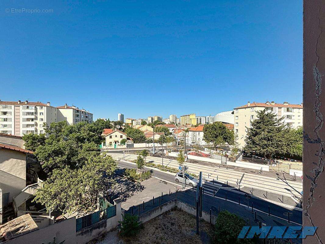 Appartement à MARSEILLE-9E