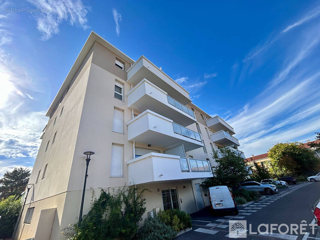 Appartement à MARIGNANE