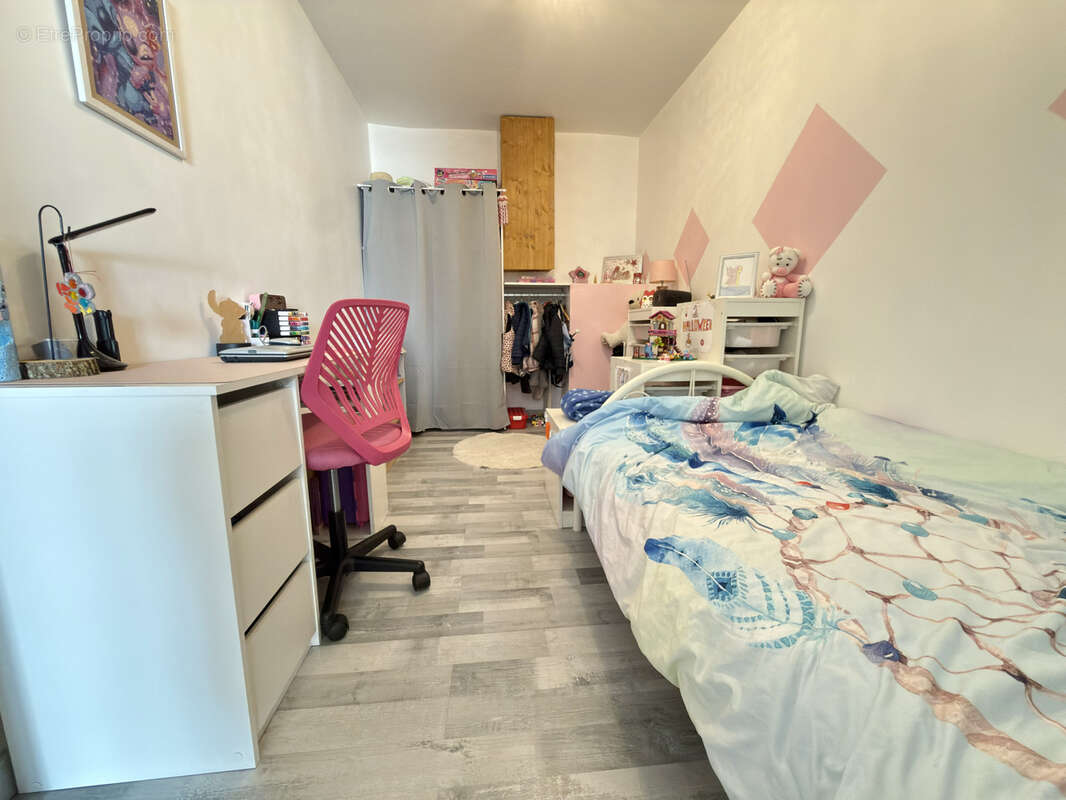 Maison à SAINT-ETIENNE-DU-BOIS