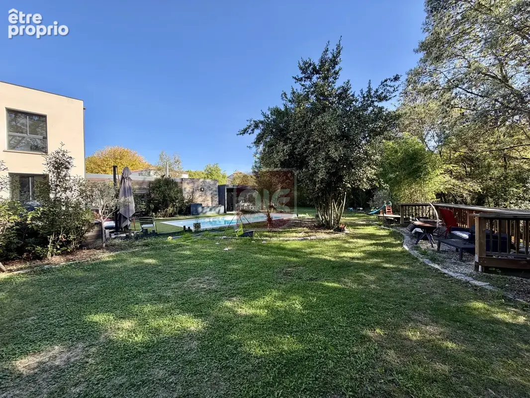 EXCLUSIVITÉ A.I.E. ! Superbe villa de plus de 144 m2 sur une parcelle de près de 2000 m2 avec accès au Lez ! - photo 19
