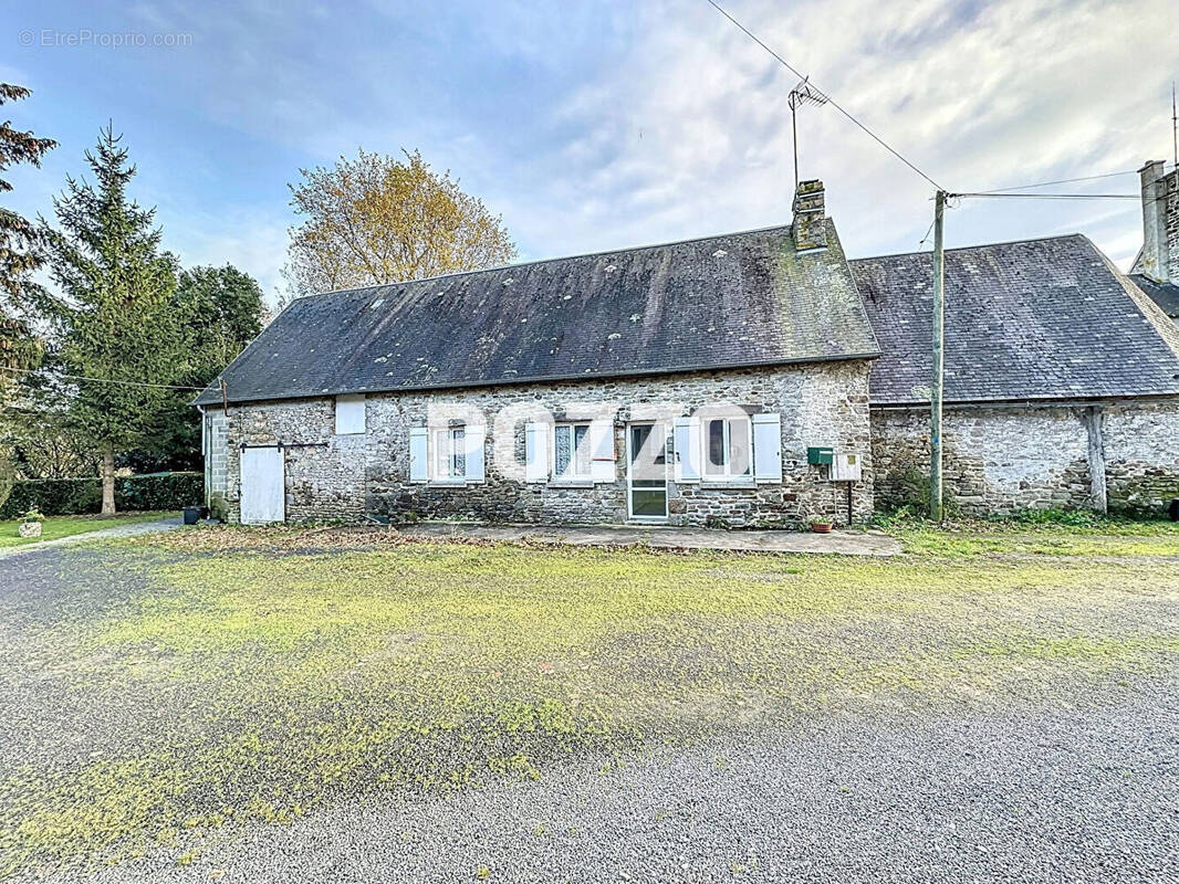 Maison à DRAGEY-RONTHON