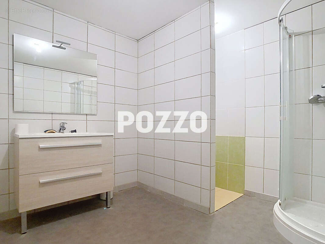 A Vendre - Sacey - Maison 7 pièce(s) 166 m² - photo 10