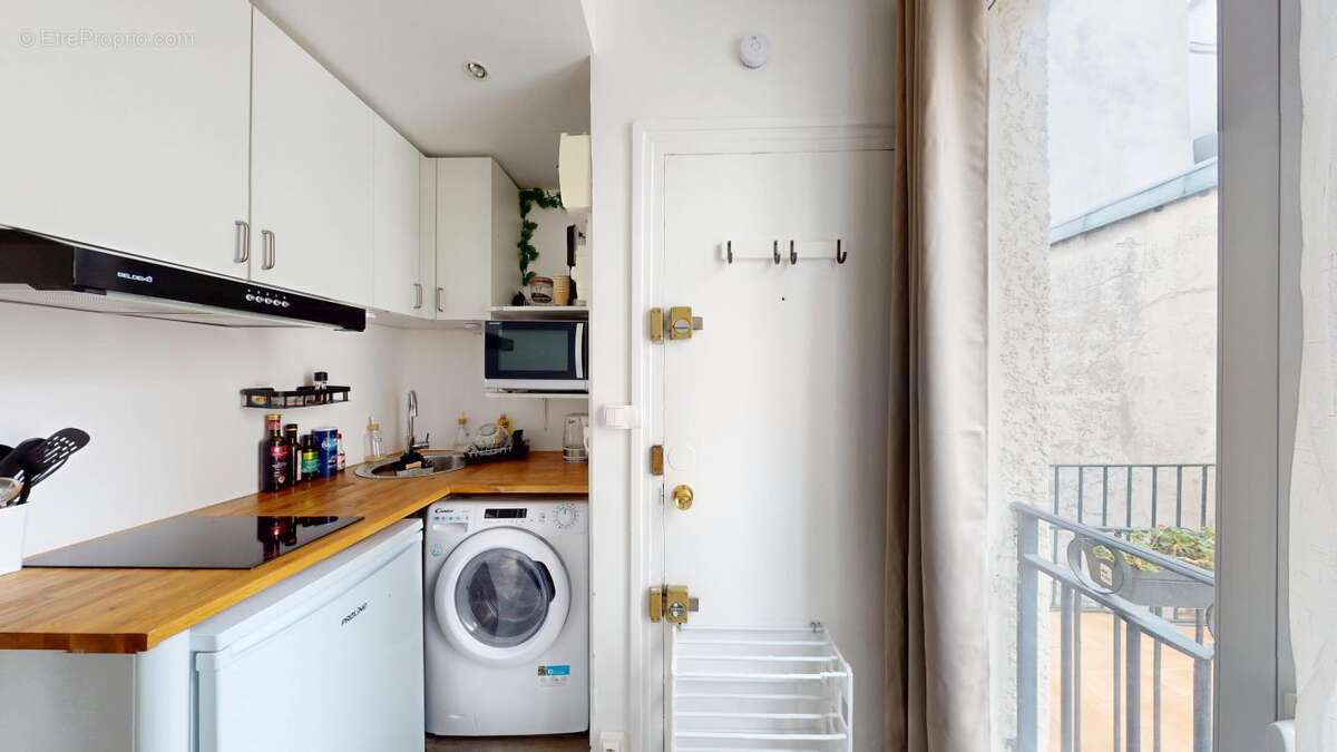 Appartement à PARIS-11E