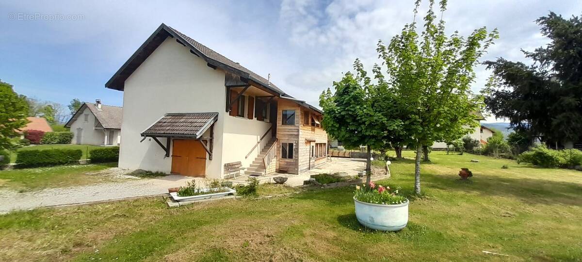 Maison à SAINT-MARTIN-DE-VAULSERRE