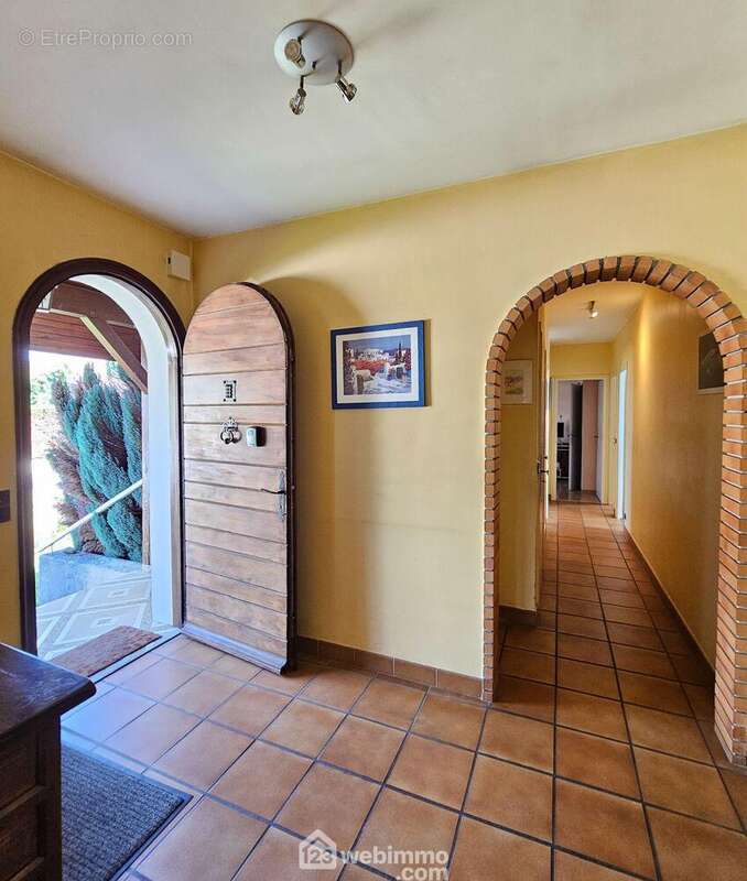 Maison 115 m² à Lons  - photo 3