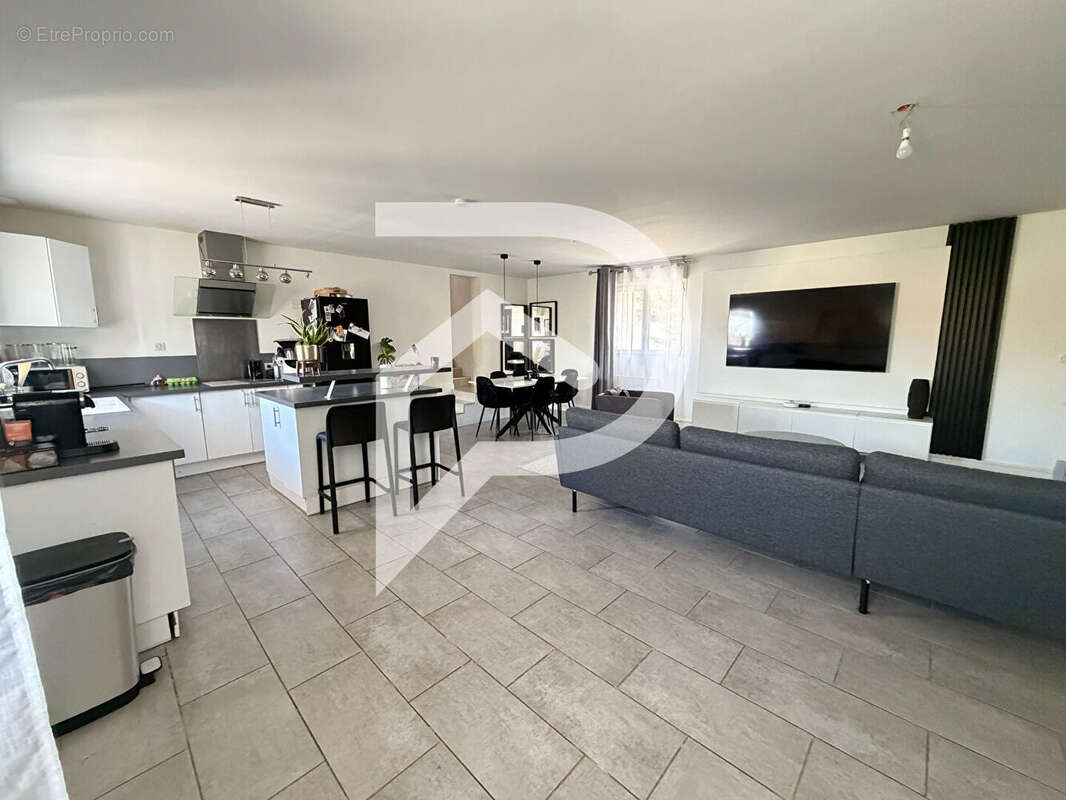 Appartement à DAMMARTIN-EN-GOELE