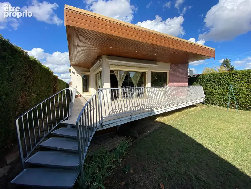 Maison à SAINT-OUEN-L'AUMONE