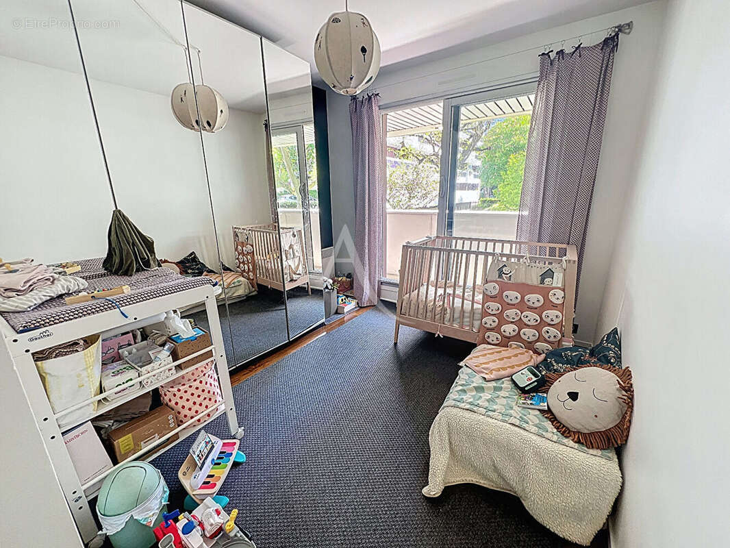Appartement à PARIS-12E