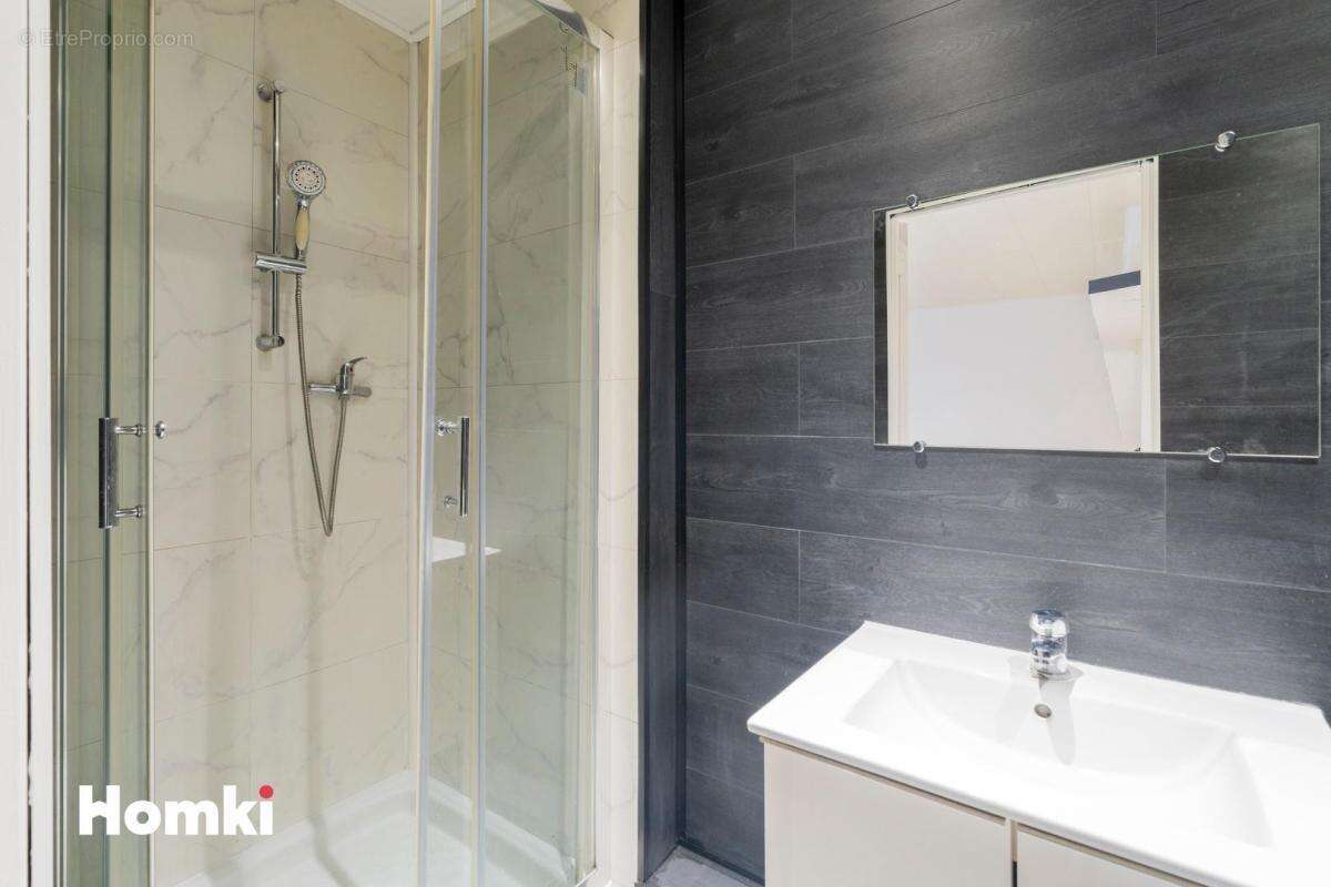 Appartement à MARSEILLE-11E