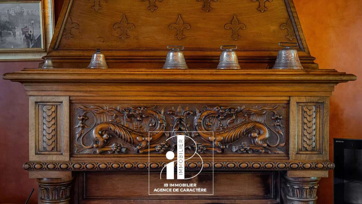 Maison à FONTAINEBLEAU