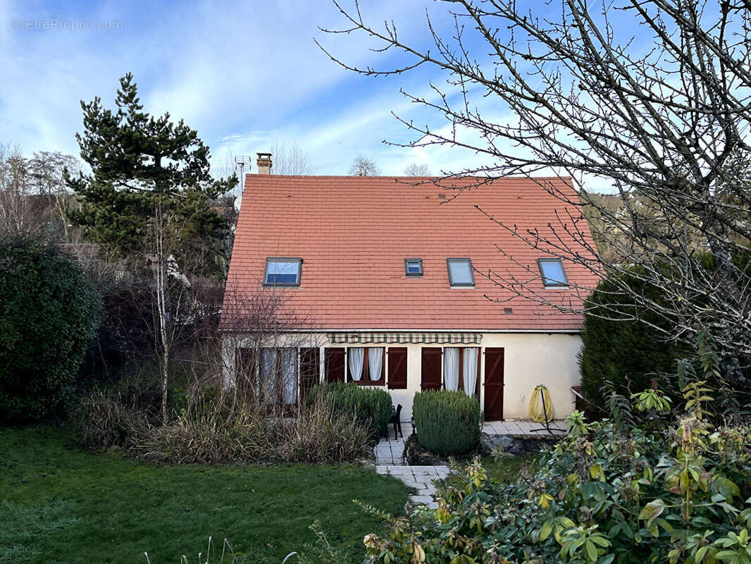 Maison à TESSANCOURT-SUR-AUBETTE
