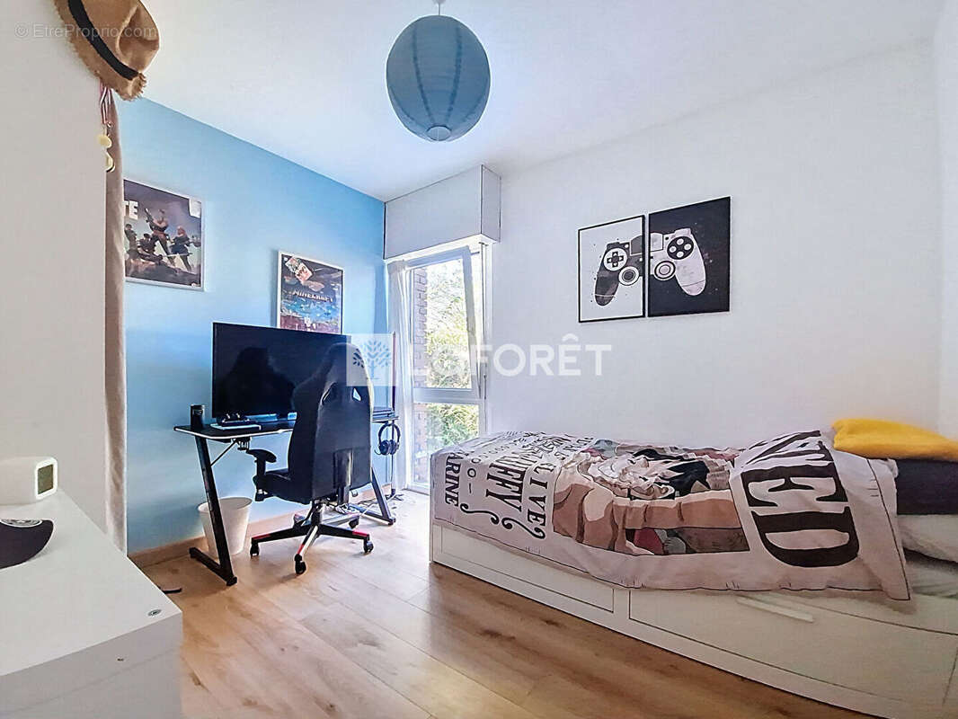 Maison à VERNEUIL-SUR-SEINE