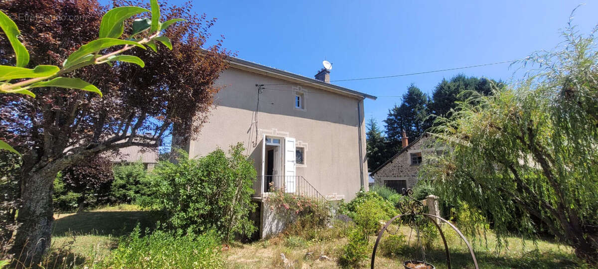 Maison Le Chambon Sur Lignon 7 pièce(s) 182 m2 - photo 3