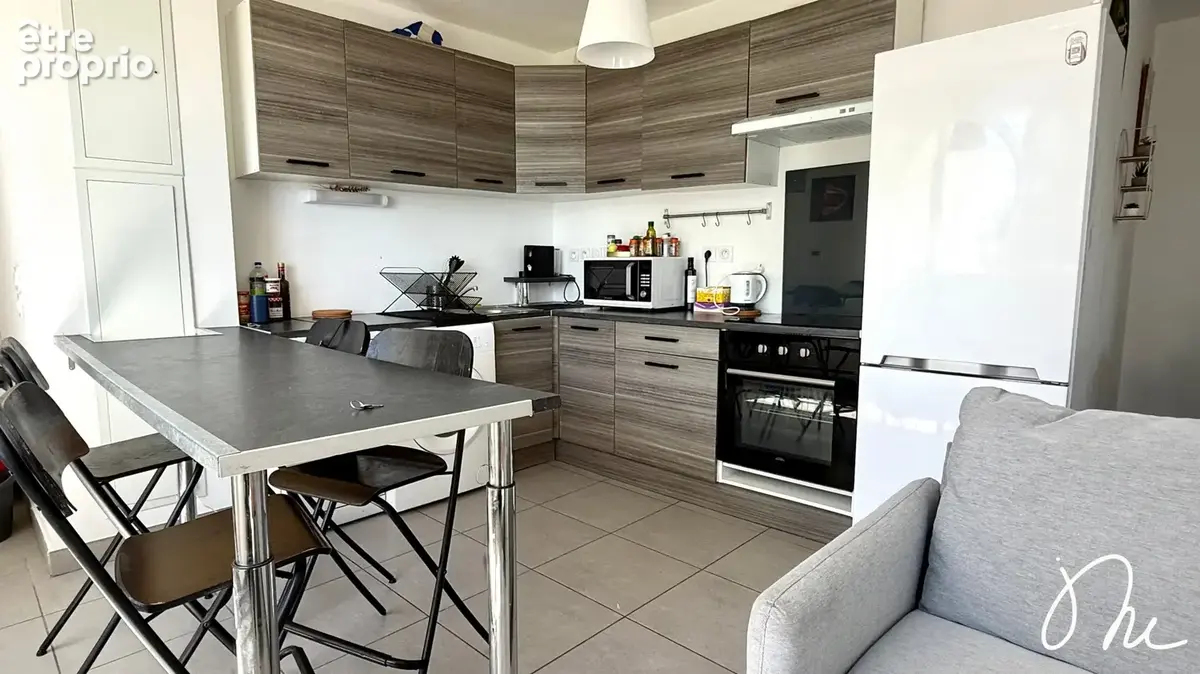 Appartement lumineux T4/T5 avec terrasse, garage et parking - photo 4
