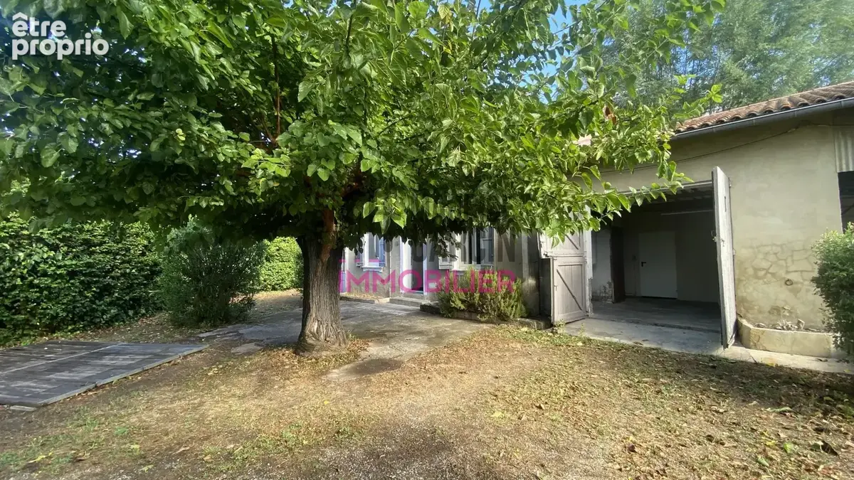 Maison 5 pièces 121 m² à vendre à Entraigues-Sur-La-Sorgue (84320) - photo 2