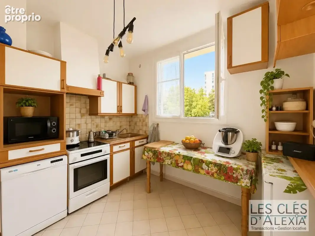 T3 de 69 m² Lumineux – Balcon – Oullins - photo 9