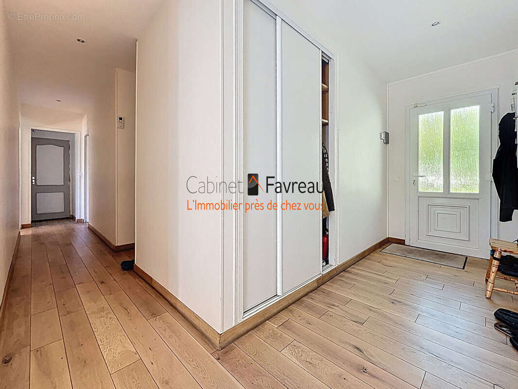 Maison à CHOISY-LE-ROI