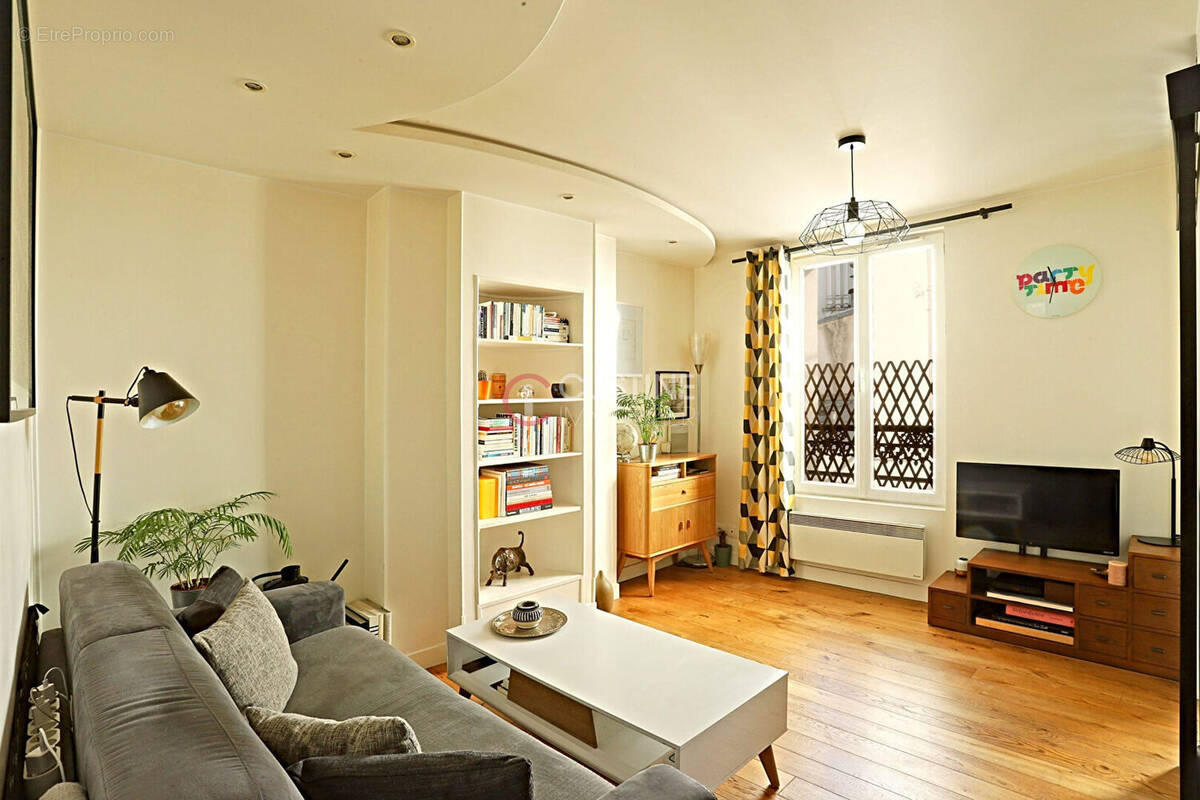 Appartement à PARIS-18E