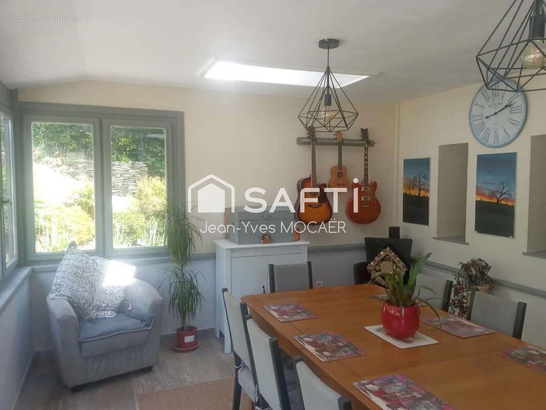 Photo 3 - Maison à LANDELEAU