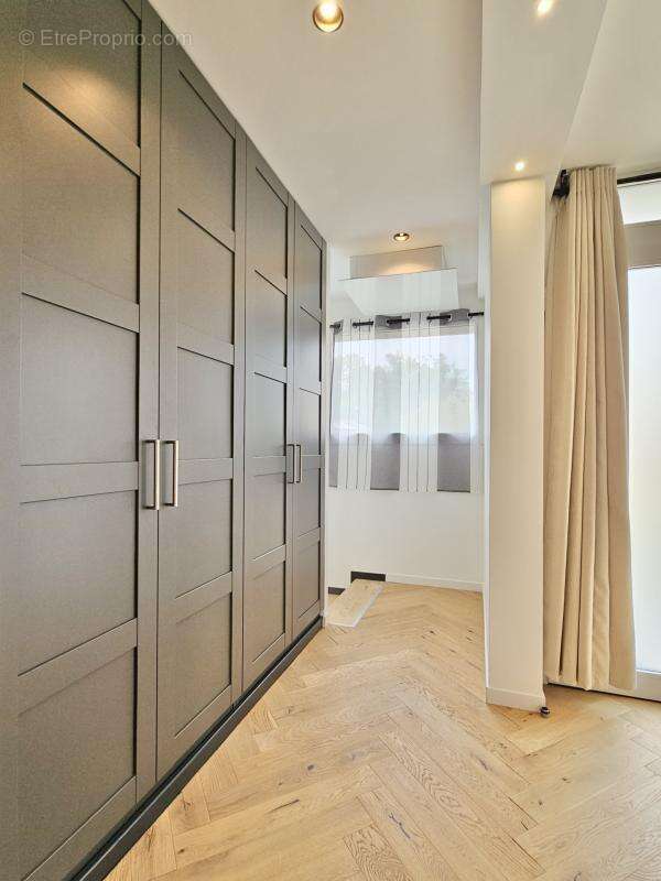 MAISON HAUT DE GAMME - 3 chambres - Jardin paysager - photo 9