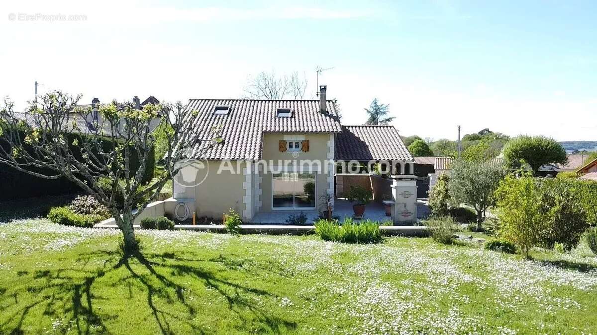 Maison à TOCANE-SAINT-APRE