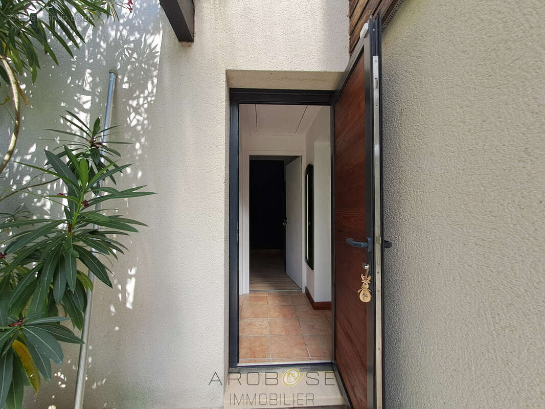 Maison à AIGUILLON