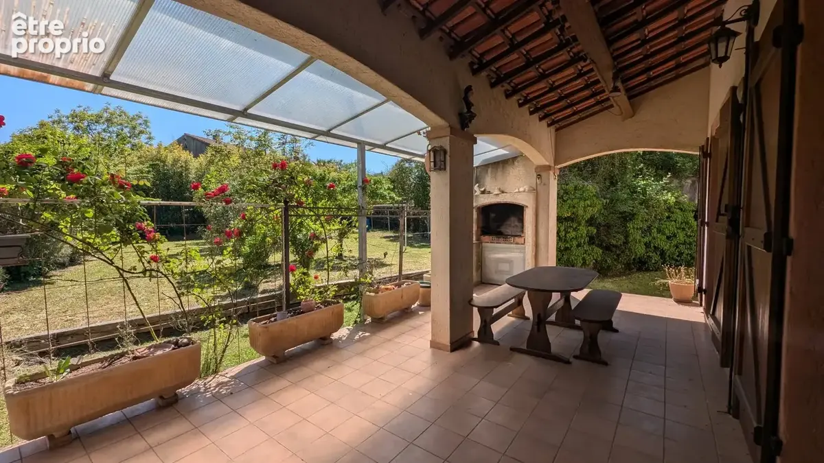 Maison 125 m² à Gonfaron  - photo 9