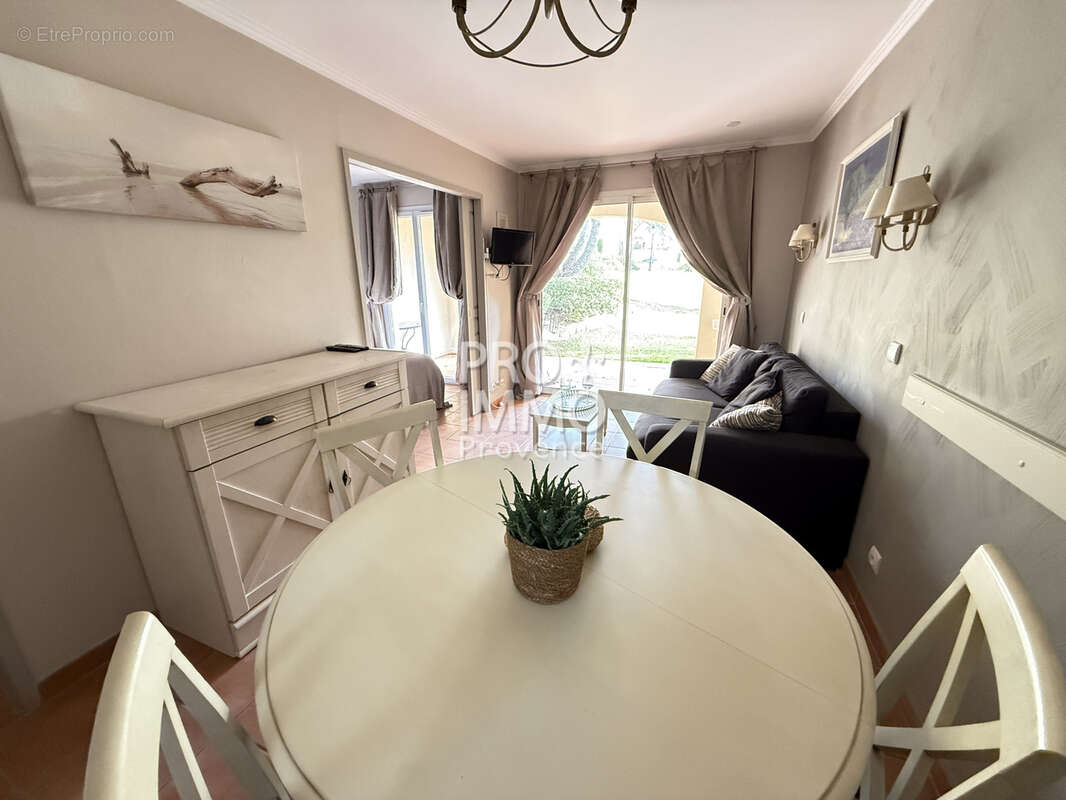 Appartement à MALLEMORT