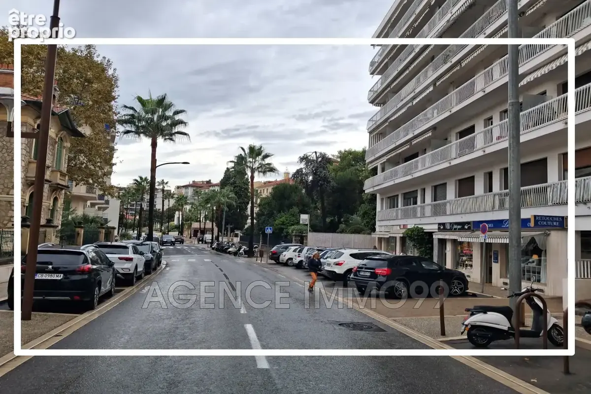 Parking à LE CANNET