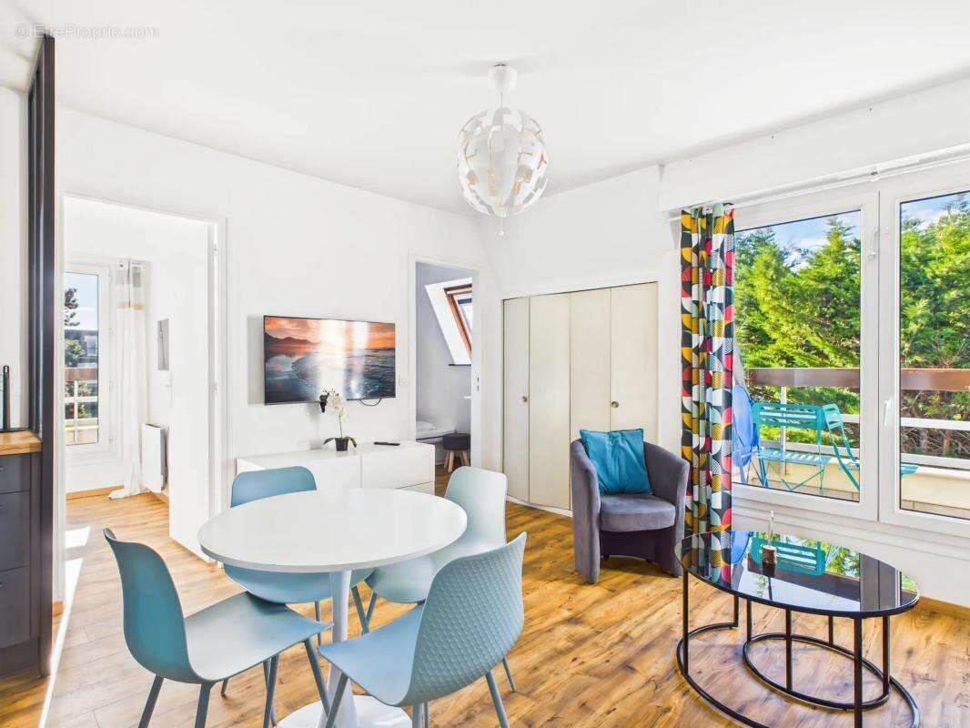 Appartement à SAINT-AUBIN-SUR-MER