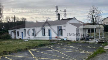 Commerce à SAINT-CHERON