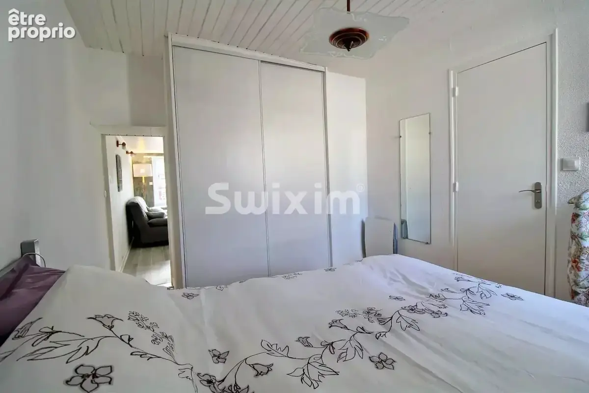 Appartement idéalement situé au centre du village - photo 5